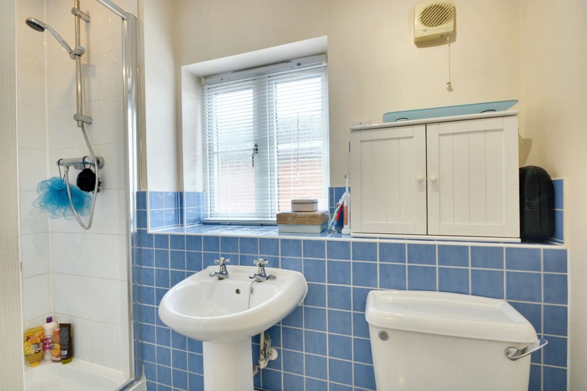 Images for Aylesbury Road, Kennington, TN25 EAID:139611823 BID:88ac7338-5d4b-4c66-9569-220a2b3e3554