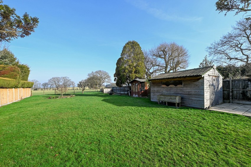 Images for Park Farm Close, Shadoxhurst, TN26 EAID:139611823 BID:88ac7338-5d4b-4c66-9569-220a2b3e3554