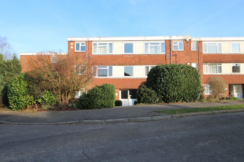 Images for Quantock Drive, Ashford, TN24 EAID:139611823 BID:88ac7338-5d4b-4c66-9569-220a2b3e3554