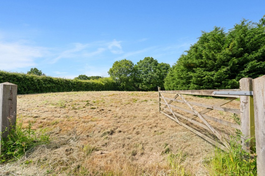 Images for Tenterden Road, Golford, TN17 EAID:139611823 BID:b2a64450-de58-4af0-89e8-c5f0d7c0bf38