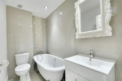 Images for Guernsey Way, Kennington, TN24