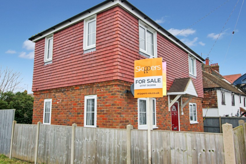 Images for High Street, Lydd, TN29 EAID:139611823 BID:07f537f9-12f0-4009-be92-5631fa34e2e2