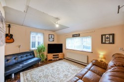Images for Steeds Lane, Kingsnorth, TN26