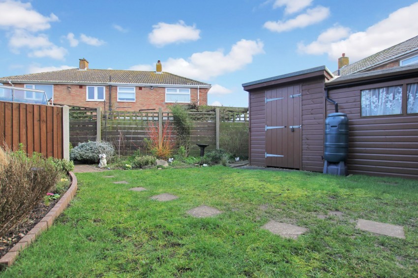 Images for Brooks Way, Lydd, TN29 EAID:139611823 BID:07f537f9-12f0-4009-be92-5631fa34e2e2