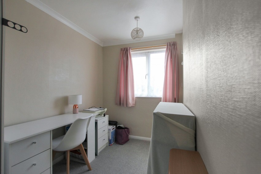 Images for Brooks Way, Lydd, TN29 EAID:139611823 BID:07f537f9-12f0-4009-be92-5631fa34e2e2