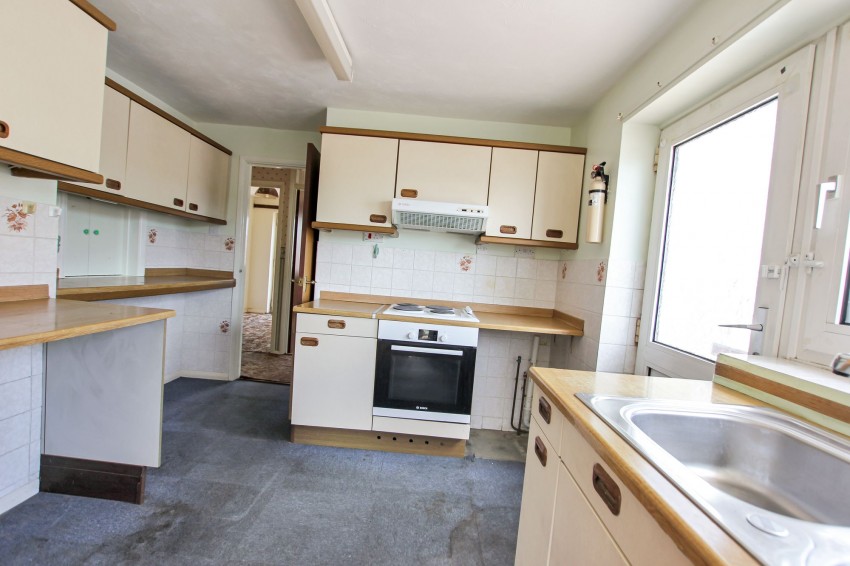 Images for Livingstone Close, Dymchurch, TN29 EAID:139611823 BID:07f537f9-12f0-4009-be92-5631fa34e2e2